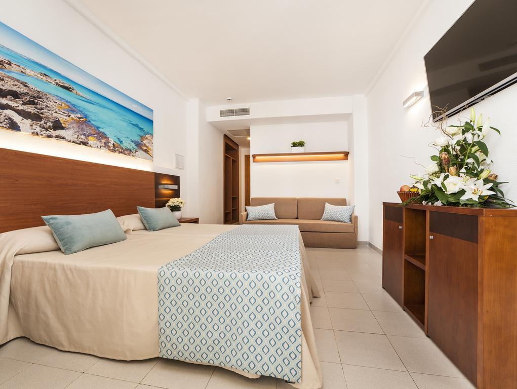 Standard Double Room (2 Adults)